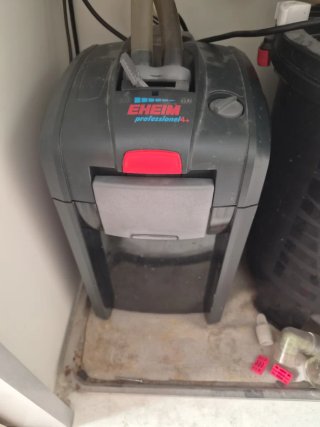 Acuario eheim próxima 330l