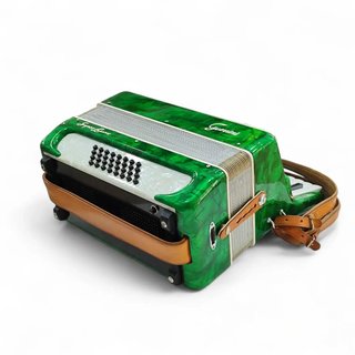 ACORDEON GUERRINI SUPER LUXE COLOR VERDE  + MALETÍN