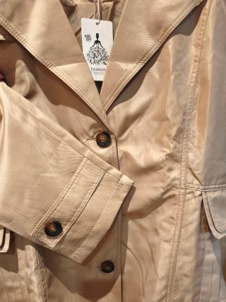 Gabardina mujer beige