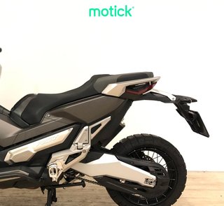 HONDA X-ADV 750