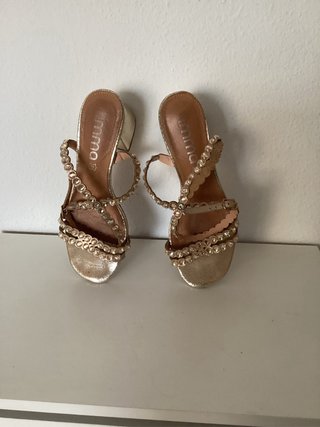 Sandalias Limma Piel Doradas