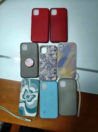 FUNDA IPHONE 11.