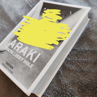 Araki. Tokyo Lucky Hole