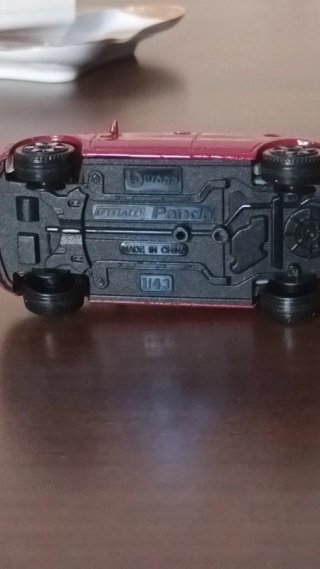 Fiat Panda Burago 1/43 Verde/Rosso