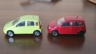 Fiat Panda Burago 1/43 Verde/Rosso
