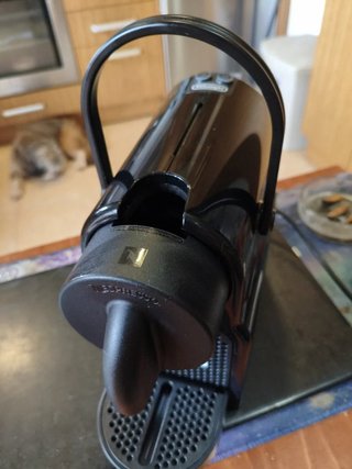 Cafetera DeLonghi Nespresso Inissia Negra
