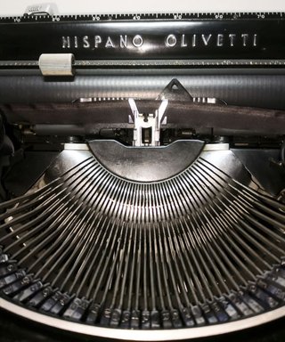 Hispano Olivetti Studio 46 Máquina Escribir