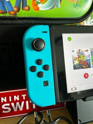 Nintendo Switch perfecto estado + accesorios