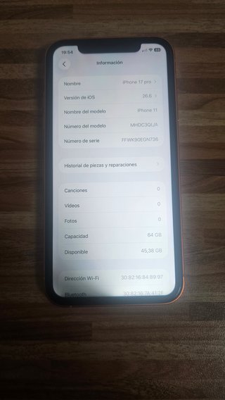 iPhone 11 Pro Diseño iPhone 17 Pro Dorado