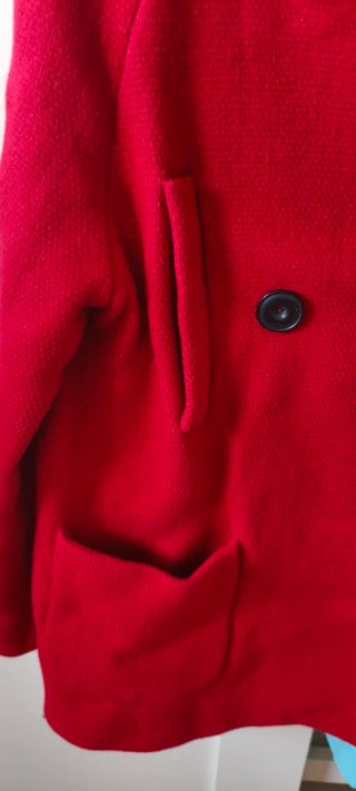 Abrigo paño rojo niña talla 128