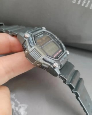 Reloj Casio Termómetro Sumergible 100M