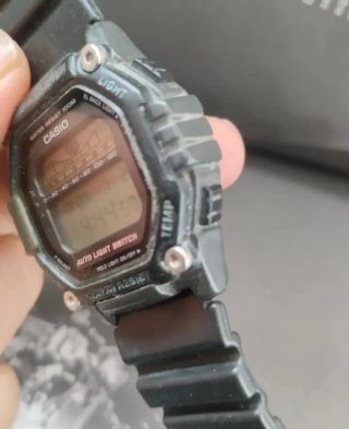 Reloj Casio Termómetro Sumergible 100M
