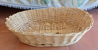 Cestas de mimbre beige