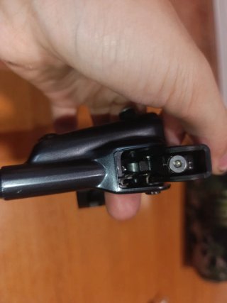Freno Shimano Deore BLM6100 delantero (izquierdo)