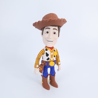 Figura Woody Toy Story 3D estilo crochet