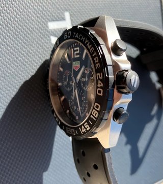 Relógio TAG Heuer Formula 1 CAZ1010.FT8024