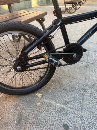 Bicicleta BMX nera monty 301