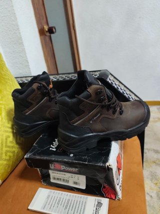 Botas U-Power Talla 42 Nuevas