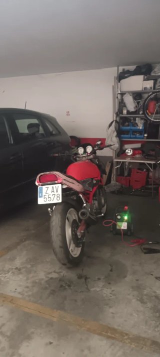 Suzuki Bandit 400