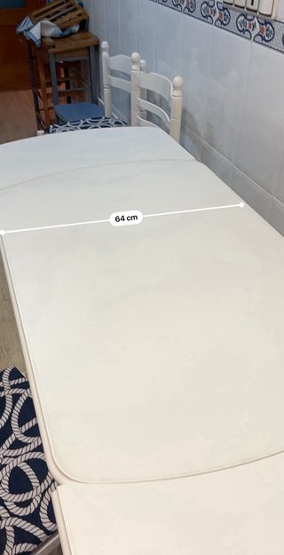 Mesa extensible cocina + 4 sillas + taburete