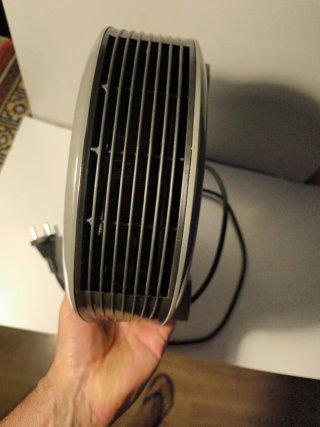 Calefactor eléctrico gris