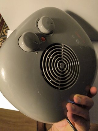 Calefactor eléctrico gris