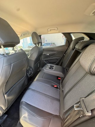 Peugeot 3008 2022