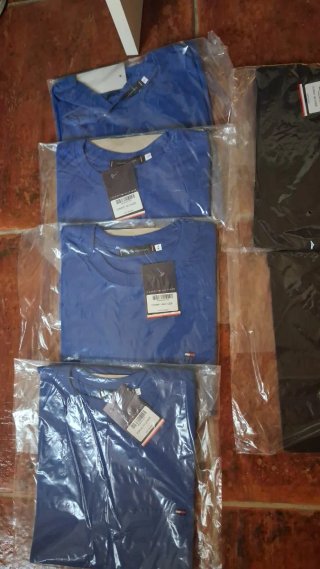 Camiseta Tommy