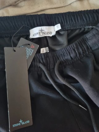 Conjunto Stone Island Camiseta y Pantalón Corto