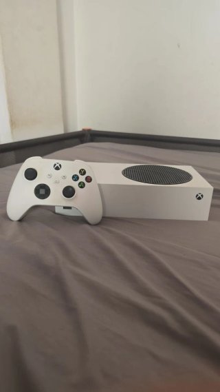 Xbox Series S 512GB + Mando con drift
