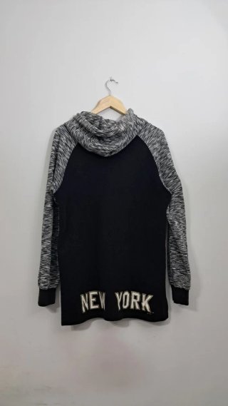 Sudadera New York Yankees Negra con Capucha