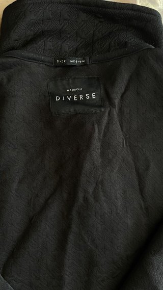 Top Diverse Colletto Nero M Uomo