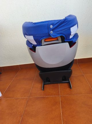 Silla coche Cybex azul y negra