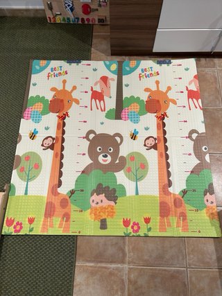 Parque infantil gris y blanco 120 x 120