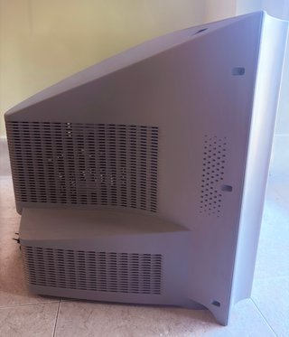 Televisor Tubo CRT FD Sony Trinitron WEGA 29’ EUR