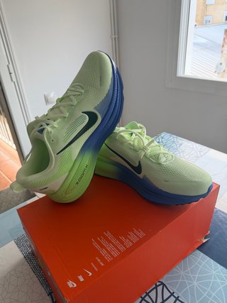 Nike Vomero 18 Talla 48.5 Nuevas Originales