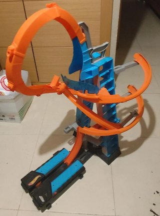 Hot Wheels Torre de Choque GJM76