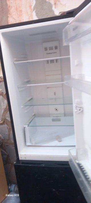 Frigorífico negro