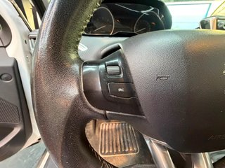 Peugeot 2008 Style 1.6 BlueHDi 100