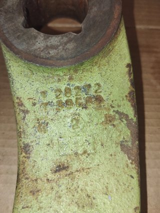 Brazo dirección John Deere T328272