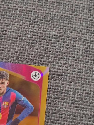 Pedri auto /50 Topps Chrome 25/26 FC Barcelona