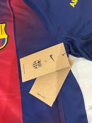 Camiseta FC Barcelona x Olivia Rodrigo. EXCLUSIVA
