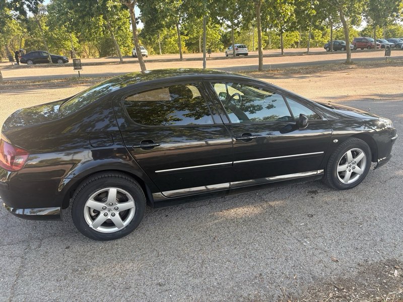 Peugeot 407 2005 - foto 1