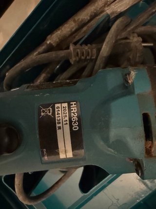 Martillo Percutor Makita con Maletín