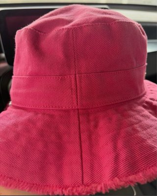 Gorro bucket Jacquemus rosa