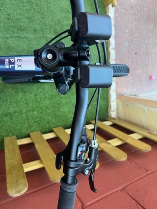 Bicicleta de montaña azul XL