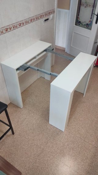 Mesa extensible blanca