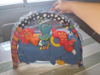 Gimnasio infantil para bebés
