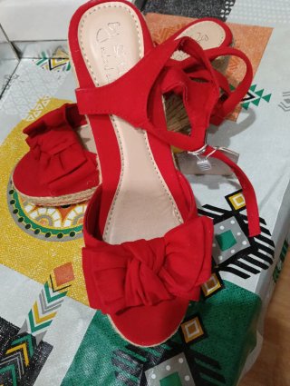 Sandalias Sfera Rojas Talla 39