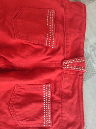 Pantalón rojo Caipira talla 42